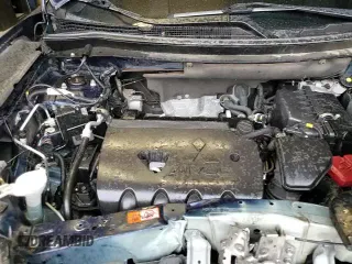 ✅ 2020 Mitsubishi Outlander ES • VIN: JA4AZ3A39LZ048577 • Лот: 90422415. Опубликован ранее на Copart с пробегом 143 227 миль. Бесплатный доступ к архиву аукционных продаж из США и подробный отчёт об истории автомобиля на DreamBid. Изображение 15.