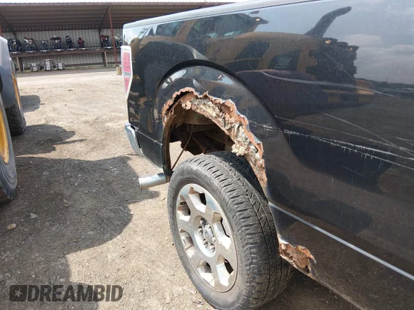 ✅ 2010 Ford F-150 XL • VIN: 1FTFW1EV6AFB19558 • Lot: 45336047. Wystawiony na IAAI z przebiegiem 201 891 mil. Bezpłatny archiwum sprzedaży aukcyjnych z USA i szczegółowy raport historii pojazdu na DreamBid. Zdjęcie 6.
