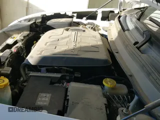 ✅ 2017 Jeep Cherokee Trailhawk L Plus • VIN: 1C4PJMBS6HW615579 • Lot: 43556511. Wystawiony na IAAI z przebiegiem 118 068 mil. Bezpłatny archiwum sprzedaży aukcyjnych z USA i szczegółowy raport historii pojazdu na DreamBid. Zdjęcie 19.