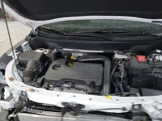 ✅ 2025 Chevrolet Equinox FWD LT • VIN: 3GNAXHEG9SL125645 • Lot: 56001215. Wystawiony na Copart z przebiegiem 9 328 mil. Bezpłatny archiwum sprzedaży aukcyjnych z USA i szczegółowy raport historii pojazdu na DreamBid. Zdjęcie 15.