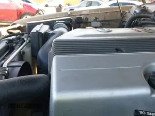 ✅ 2003 Toyota Land Cruiser • VIN: JTEHT05J332039004 • Lot: 43676415. Wystawiony na IAAI z przebiegiem 385 399 mil. Bezpłatny archiwum sprzedaży aukcyjnych z USA i szczegółowy raport historii pojazdu na DreamBid. Zdjęcie 19.