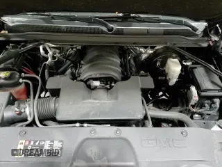 ✅ 2017 GMC Yukon SLE • VIN: 1GKS2AKC7HR338782 • Lot: 54566685. Wystawiony na Copart z przebiegiem 126 458 mil. Bezpłatny archiwum sprzedaży aukcyjnych z USA i szczegółowy raport historii pojazdu na DreamBid. Zdjęcie 16.