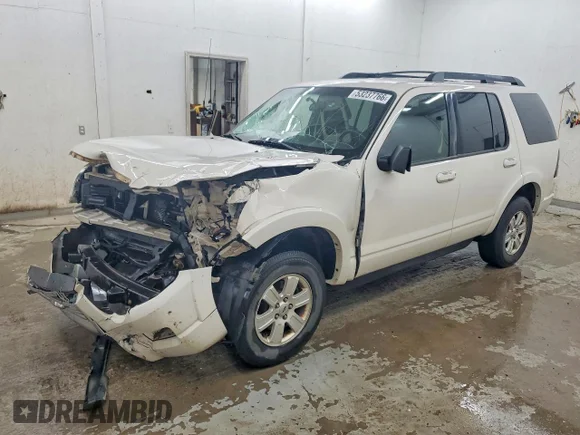 ✅ 2010 Ford Explorer XLT • VIN: 1FMEU6DE9AUA15203 • Лот: 53237766. Опубликован ранее на Copart с пробегом 185 689 миль. Бесплатный доступ к архиву аукционных продаж из США и подробный отчёт об истории автомобиля на DreamBid. Изображение 1.