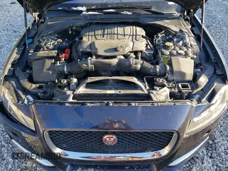 ✅ 2016 Jaguar XF 35t Premium • VIN: SAJBJ4BV0GCY20966 • Lot: 85103554. Wystawiony na Copart z przebiegiem 121 298 mil. Bezpłatny archiwum sprzedaży aukcyjnych z USA i szczegółowy raport historii pojazdu na DreamBid. Zdjęcie 13.