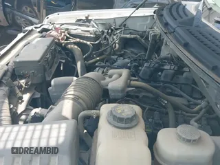 ✅ 2012 Ford F-150 XL • VIN: 1FTMF1CM6CKD94097 • Lot: 42763068. Wystawiony na IAAI z przebiegiem 206 693 mil. Bezpłatny archiwum sprzedaży aukcyjnych z USA i szczegółowy raport historii pojazdu na DreamBid. Zdjęcie 18.