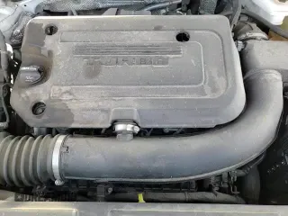 ✅ 2022 Buick Envision Essence • VIN: LRBFZPR47ND031386 • Lot: 48136765. Wystawiony na Copart z przebiegiem 97 120 mil. Bezpłatny archiwum sprzedaży aukcyjnych z USA i szczegółowy raport historii pojazdu na DreamBid. Zdjęcie 16.