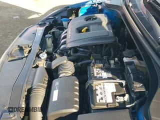 ✅ 2017 Hyundai Elantra SE • VIN: KMHD84LF0HU224547 • Lot: 43372298. Listed on IAAI with 75,414 mi. Free auction sales archive from the USA and detailed vehicle history report at DreamBid. Image 20.