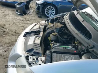 ✅ 2001 Chrysler Voyager • VIN: 1C4GJ25B51B278139 • Lot: 41747571. Wystawiony na IAAI z przebiegiem 84 688 mil. Bezpłatny archiwum sprzedaży aukcyjnych z USA i szczegółowy raport historii pojazdu na DreamBid. Zdjęcie 19.