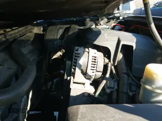 ✅ 2008 Chevrolet Silverado 1500 1LT • VIN: 1GCEC14C48Z180730 • Lot: 41525642. Wystawiony na IAAI z przebiegiem 161 451 mil. Bezpłatny archiwum sprzedaży aukcyjnych z USA i szczegółowy raport historii pojazdu na DreamBid. Zdjęcie 19.