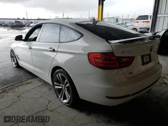 ✅ 2016 BMW 3 Series 328i Gran Turismo xDrive • VIN: WBA8Z5C52GG501046 • Lot: 42368553. Wystawiony na Copart z przebiegiem 66 420 mil. Bezpłatny archiwum sprzedaży aukcyjnych z USA i szczegółowy raport historii pojazdu na DreamBid. Zdjęcie 2.