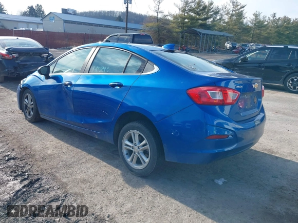 ✅ 2017 Chevrolet Cruze LT • VIN: 1G1BE5SM6H7172973 • Lot: 43919638. Wystawiony na IAAI z przebiegiem 102 558 mil. Bezpłatny archiwum sprzedaży aukcyjnych z USA i szczegółowy raport historii pojazdu na DreamBid. Zdjęcie 3.