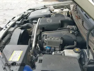 ✅ 2006 GMC Envoy SLT • VIN: 1GKDS13S262230137 • Lot: 42587488. Wystawiony na IAAI z przebiegiem 191 443 mil. Bezpłatny archiwum sprzedaży aukcyjnych z USA i szczegółowy raport historii pojazdu na DreamBid. Zdjęcie 18.