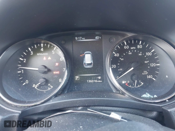 ✅ 2017 Nissan Rogue SV • VIN: JN8AT2MT7HW392144 • Lot: 44337740. Wystawiony na IAAI z przebiegiem 136 016 mil. Bezpłatny archiwum sprzedaży aukcyjnych z USA i szczegółowy raport historii pojazdu na DreamBid. Zdjęcie 7.