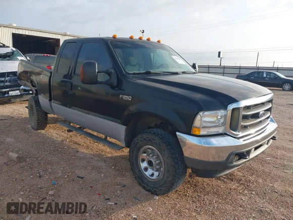 ✅ 2004 Ford F-250 XL • VIN: 1FTNX21L64EA07419 • Lot: 44845448. Listed on IAAI with 323,165 mi. Free auction sales archive from the USA and detailed vehicle history report at DreamBid. Image 1.