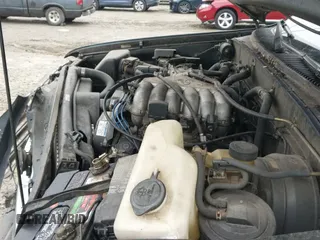 ✅ 1996 Toyota T100 SR5 • VIN: JT4TN14D7T0015889 • Лот: 43376086. Опубликован ранее на IAAI с пробегом 261 266 миль. Бесплатный доступ к архиву аукционных продаж из США и подробный отчёт об истории автомобиля на DreamBid. Изображение 12.