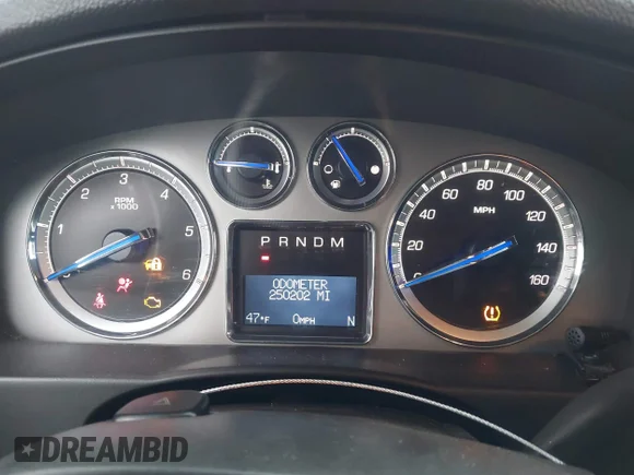 ✅ 2010 Cadillac Escalade Premium • VIN: 1GYUCCEF1AR149144 • Lot: 44137435. Wystawiony na IAAI z przebiegiem 250 202 mil. Bezpłatny archiwum sprzedaży aukcyjnych z USA i szczegółowy raport historii pojazdu na DreamBid. Zdjęcie 7.