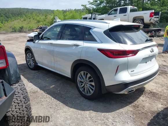 ✅ 2023 Infiniti QX50 Luxe • VIN: 3PCAJ5BB2PF118902 • Lot: 42230726. Wystawiony na IAAI z przebiegiem 18 995 mil. Bezpłatny archiwum sprzedaży aukcyjnych z USA i szczegółowy raport historii pojazdu na DreamBid. Zdjęcie 3.
