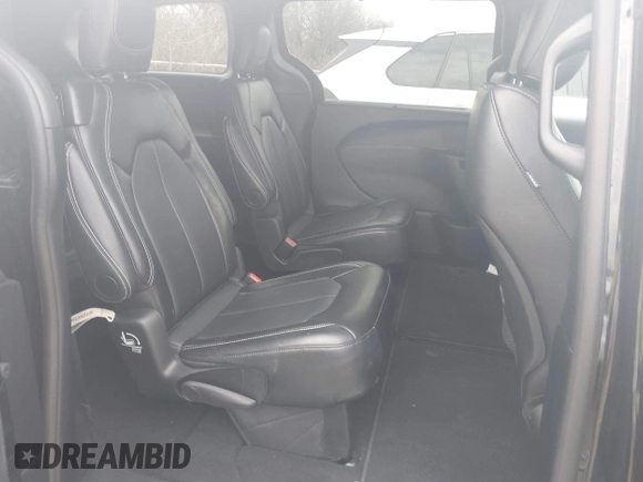 ✅ 2025 Chrysler Pacifica Select • VIN: 2C4RC1BG5SR540533 • Lot: 44291544. Wystawiony na IAAI z przebiegiem 45 349 mil. Bezpłatny archiwum sprzedaży aukcyjnych z USA i szczegółowy raport historii pojazdu na DreamBid. Zdjęcie 8.