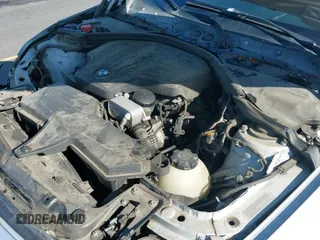 ✅ 2014 BMW 3 Series 320i xDrive • VIN: WBA3C3G50ENR25053 • Lot: 42499401. Wystawiony na IAAI z przebiegiem 121 938 mil. Bezpłatny archiwum sprzedaży aukcyjnych z USA i szczegółowy raport historii pojazdu na DreamBid. Zdjęcie 19.