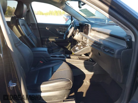 ✅ 2020 Lincoln Corsair Standard • VIN: 5LMCJ1D95LUL27346 • Lot: 44244530. Wystawiony na IAAI z przebiegiem 26 947 mil. Bezpłatny archiwum sprzedaży aukcyjnych z USA i szczegółowy raport historii pojazdu na DreamBid. Zdjęcie 5.