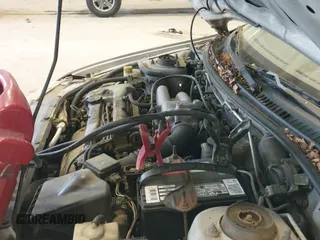 ✅ 1997 Mazda Protege DX • VIN: JM1BC1415V0133823 • Лот: 42091960. Опубликован ранее на IAAI с пробегом 149 959 миль. Бесплатный доступ к архиву аукционных продаж из США и подробный отчёт об истории автомобиля на DreamBid. Изображение 12.