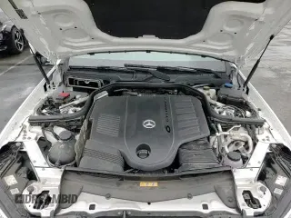 ✅ 2021 Mercedes-Benz E 450 • VIN: W1KZH6AB2MA962535 • Лот: 48149245. Опубликован ранее на Copart с пробегом 16 853 миль. Бесплатный доступ к архиву аукционных продаж из США и подробный отчёт об истории автомобиля на DreamBid. Изображение 13.