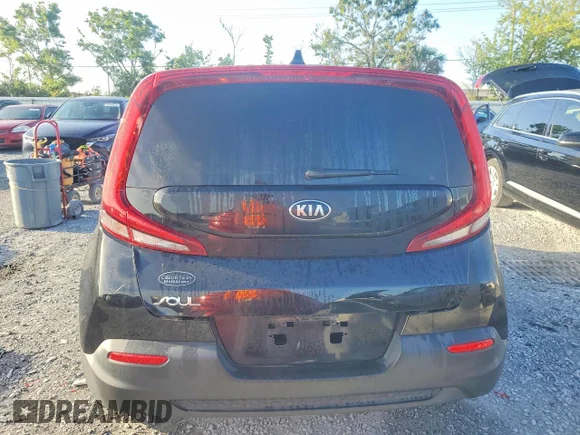 ✅ 2021 Kia Soul LX • VIN: KNDJ23AU0M7736466 • Lot: 47902626. Wystawiony na Copart z przebiegiem Nie podano. Bezpłatny archiwum sprzedaży aukcyjnych z USA i szczegółowy raport historii pojazdu na DreamBid. Zdjęcie 6.