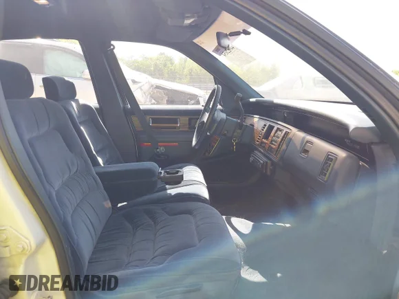 ✅ 1991 Buick Regal • VIN: 2G4WD54L6M1420111 • Лот: 44922654. Опубліковано раніше на IAAI з пробігом 138 779 миль. Безкоштовний доступ до архіву аукціонних продажів зі США та докладний звіт про історію автомобіля на DreamBid. Зображення 5.