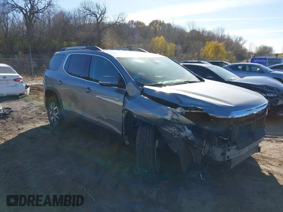 ✅ 2023 GMC Acadia SLE • VIN: 1GKKNKL43PZ185496 • Lot: 43690869. Wystawiony na IAAI z przebiegiem 67 375 mil. Bezpłatny archiwum sprzedaży aukcyjnych z USA i szczegółowy raport historii pojazdu na DreamBid. Zdjęcie 1.