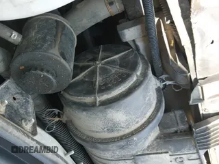 ✅ 2018 GMC Savana Cargo • VIN: 1GTW7AFG6J1910697 • Lot: 42769637. Listed on IAAI with 216,415 mi. Free auction sales archive from the USA and detailed vehicle history report at DreamBid. Image 19.