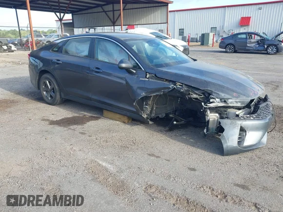 ✅ 2021 Kia K5 LXS • VIN: 5XXG14J23MG070860 • Lot: 44740014. Wystawiony na IAAI z przebiegiem 169 264 mil. Bezpłatny archiwum sprzedaży aukcyjnych z USA i szczegółowy raport historii pojazdu na DreamBid. Zdjęcie 1.