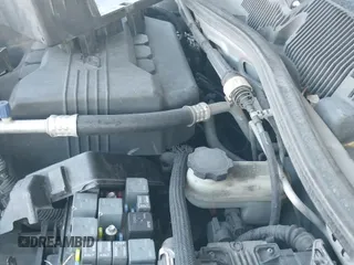 ✅ 2006 Chevrolet Equinox LT • VIN: 2CNDL63F466168246 • Лот: 41475777. Опубликован ранее на IAAI с пробегом 267 782 миль. Бесплатный доступ к архиву аукционных продаж из США и подробный отчёт об истории автомобиля на DreamBid. Изображение 19.