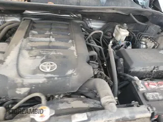 ✅ 2020 Toyota Tundra SR5 • VIN: 5TFUY5F17LX921098 • Lot: 81071475. Listed on Copart with 98,674 mi. Free auction sales archive from the USA and detailed vehicle history report at DreamBid. Image 14.