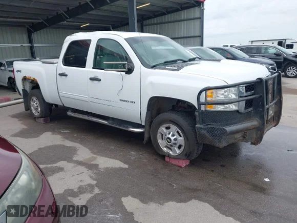 ✅ 2013 Chevrolet Silverado 2500HD LT • VIN: 1GC1KXC88DF186205 • Lot: 45206946. Listed on IAAI with 259,385 mi. Free auction sales archive from the USA and detailed vehicle history report at DreamBid. Image 1.