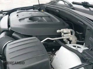 2020 Jeep Grand Cherokee Altitude z VIN 1C4RJEAG9LC246044, wystawiony jako IAAI lot #42616860 z przebiegiem 98 541 mil mil oraz . Historia ofert i sprzedaży dostępna na DreamBid. Obrazek 19.