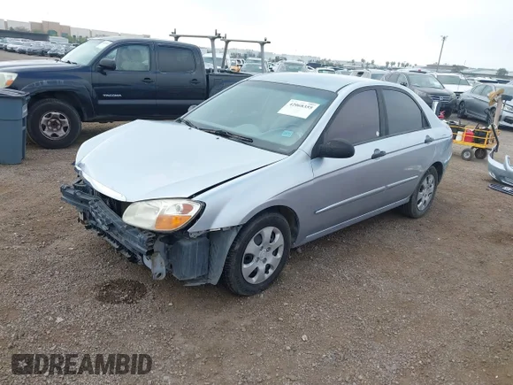 ✅ 2008 Kia Spectra EX • VIN: KNAFE122085575629 • Лот: 42068355. Опубліковано раніше на IAAI з пробігом 118 625 миль. Безкоштовний доступ до архіву аукціонних продажів зі США та докладний звіт про історію автомобіля на DreamBid. Зображення 2.