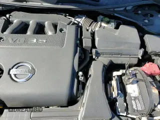 ✅ 2017 Nissan Altima SL • VIN: 1N4BL3APXHC111149 • Lot: 86514325. Wystawiony na Copart z przebiegiem 104 866 mil. Bezpłatny archiwum sprzedaży aukcyjnych z USA i szczegółowy raport historii pojazdu na DreamBid. Zdjęcie 13.