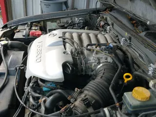 ✅ 2002 Nissan Pathfinder LE • VIN: JN8DR09Y42W717800 • Lot: 42091063. Wystawiony na IAAI z przebiegiem 214 149 mil. Bezpłatny archiwum sprzedaży aukcyjnych z USA i szczegółowy raport historii pojazdu na DreamBid. Zdjęcie 14.