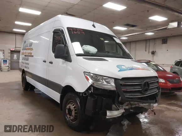 ✅ 2019 Mercedes-Benz Sprinter Cargo • VIN: WD4PF1CDXKP108286 • Лот: 45001654. Опубликован ранее на IAAI с пробегом 78 244 миль. Бесплатный доступ к архиву аукционных продаж из США и подробный отчёт об истории автомобиля на DreamBid. Изображение 1.