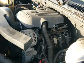 ✅ 2005 GMC Yukon XL SLT • VIN: 1GKFK16Z85J171181 • Lot: 42493009. Wystawiony na IAAI z przebiegiem 187 603 mil. Bezpłatny archiwum sprzedaży aukcyjnych z USA i szczegółowy raport historii pojazdu na DreamBid. Zdjęcie 19.