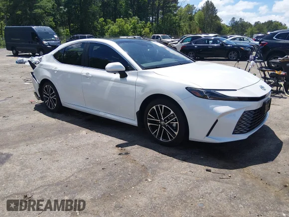 ✅ 2025 Toyota Camry LE • VIN: 4T1DBADK8SU012143 • Lot: 44867168. Listed on IAAI with 6,740 mi. Free auction sales archive from the USA and detailed vehicle history report at DreamBid. Image 1.