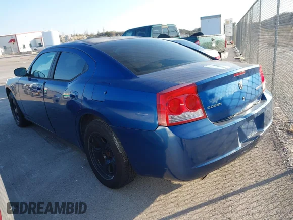 ✅ 2010 Dodge Charger Police • VIN: 2B3CA4CT3AH181642 • Lot: 43181111. Wystawiony na IAAI z przebiegiem 195 232 mil. Bezpłatny archiwum sprzedaży aukcyjnych z USA i szczegółowy raport historii pojazdu na DreamBid. Zdjęcie 3.