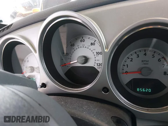 ✅ 2009 Chrysler PT Cruiser • VIN: 3A8FY48959T543804 • Lot: 44266724. Wystawiony na IAAI z przebiegiem 85 620 mil. Bezpłatny archiwum sprzedaży aukcyjnych z USA i szczegółowy raport historii pojazdu na DreamBid. Zdjęcie 7.