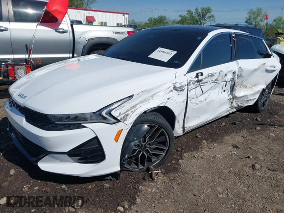 ✅ 2023 Kia K5 GT • VIN: 5XXG44J84PG171812 • Lot: 44986282. Wystawiony na IAAI z przebiegiem 61 645 mil. Bezpłatny archiwum sprzedaży aukcyjnych z USA i szczegółowy raport historii pojazdu na DreamBid. Zdjęcie 2.