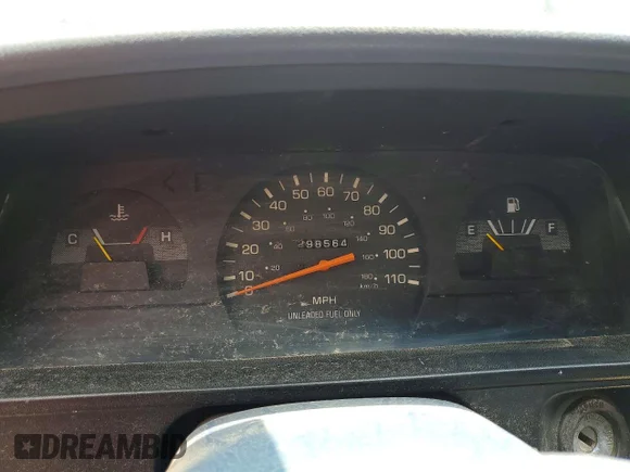 ✅ 1993 Toyota Pickup DLX • VIN: 4TARN01P9PZ136374 • Лот: 58556786. Опубліковано раніше на Copart з пробігом 298 564 миль. Безкоштовний доступ до архіву аукціонних продажів зі США та докладний звіт про історію автомобіля на DreamBid. Зображення 9.