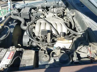 ✅ 1998 Toyota 4Runner SR5 • VIN: JT3GN86R4W0087094 • Lot: 43566419. Listed on IAAI with 234,907 mi. Free auction sales archive from the USA and detailed vehicle history report at DreamBid. Image 20.