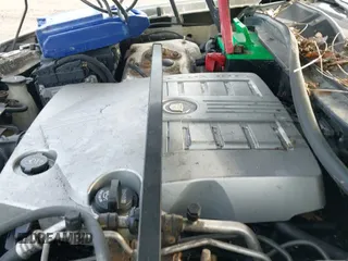 ✅ 2008 Cadillac SRX AWD • VIN: 1GYEE437480151758 • Lot: 43718990. Wystawiony na IAAI z przebiegiem 172 003 mil. Bezpłatny archiwum sprzedaży aukcyjnych z USA i szczegółowy raport historii pojazdu na DreamBid. Zdjęcie 16.