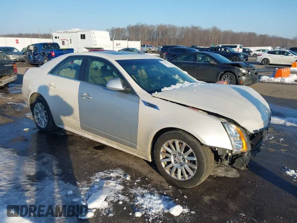 ✅ 2010 Cadillac CTS Luxury • VIN: 1G6DG5EG7A0129566 • Лот: 44339004. Опубликован ранее на IAAI с пробегом 151 520 миль. Бесплатный доступ к архиву аукционных продаж из США и подробный отчёт об истории автомобиля на DreamBid. Изображение 1.