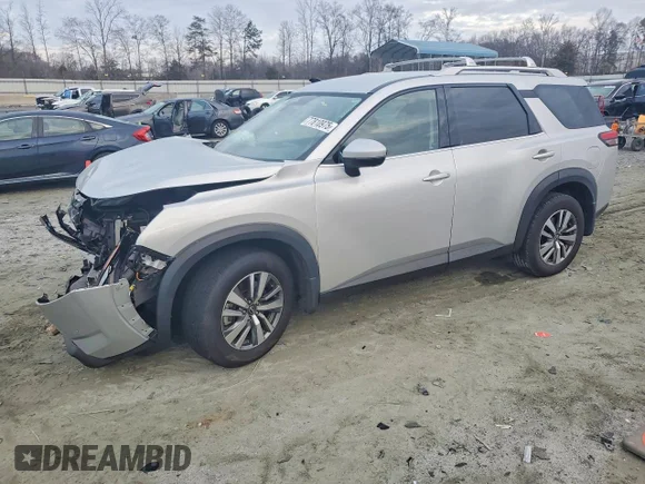 ✅ 2024 Nissan Pathfinder SL • VIN: 5N1DR3CA7RC204525 • Lot: 77810975. Listed on Copart with 42,655 mi. Free auction sales archive from the USA and detailed vehicle history report at DreamBid. Image 1.