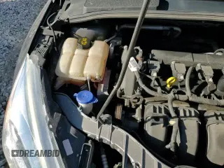 ✅ 2017 Ford Focus SE • VIN: 1FADP3K25HL200384 • Lot: 91807115. Listed on Copart with 74,273 mi. Free auction sales archive from the USA and detailed vehicle history report at DreamBid. Image 15.